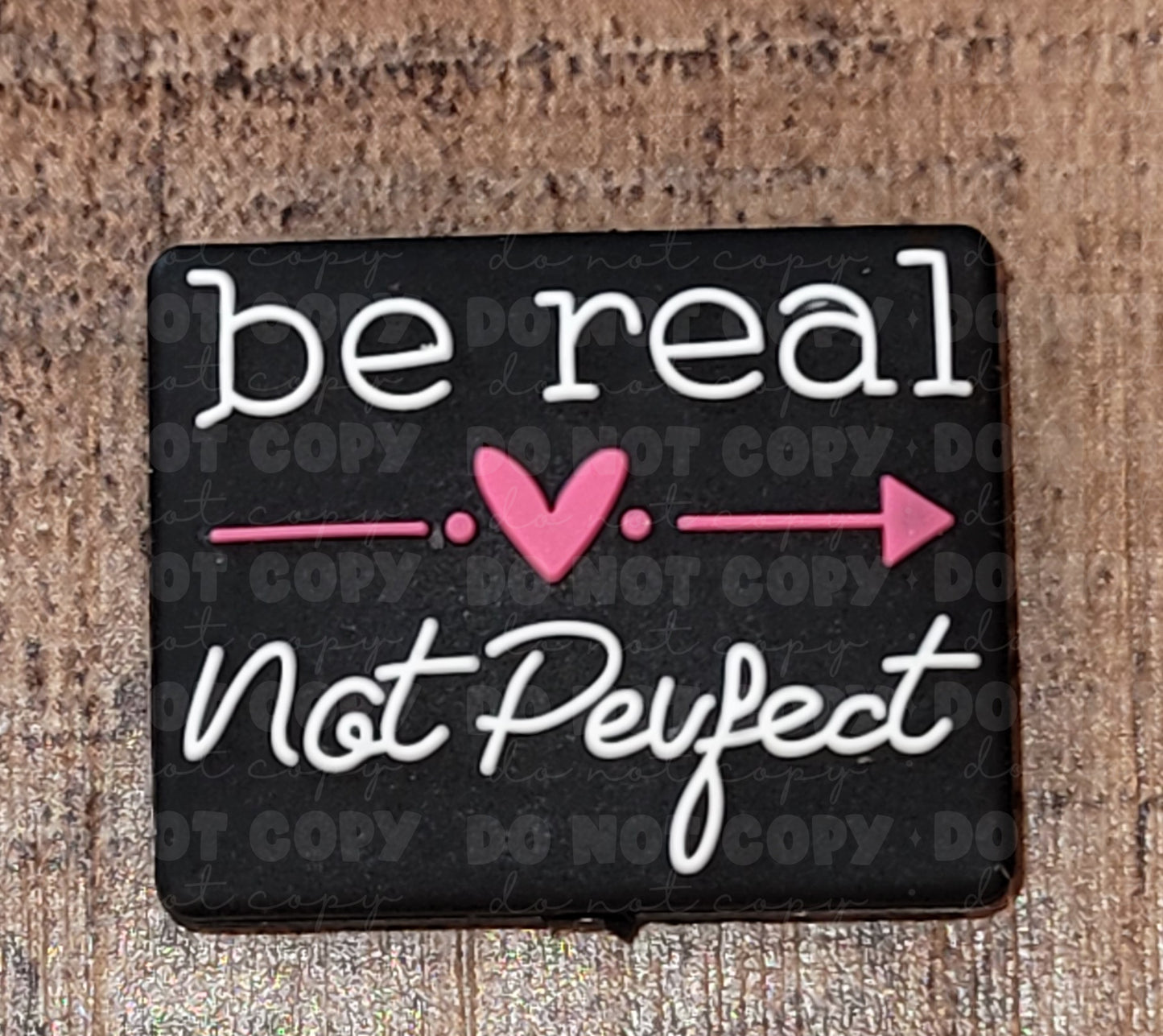 060FB Be real not perfect Focal Bead